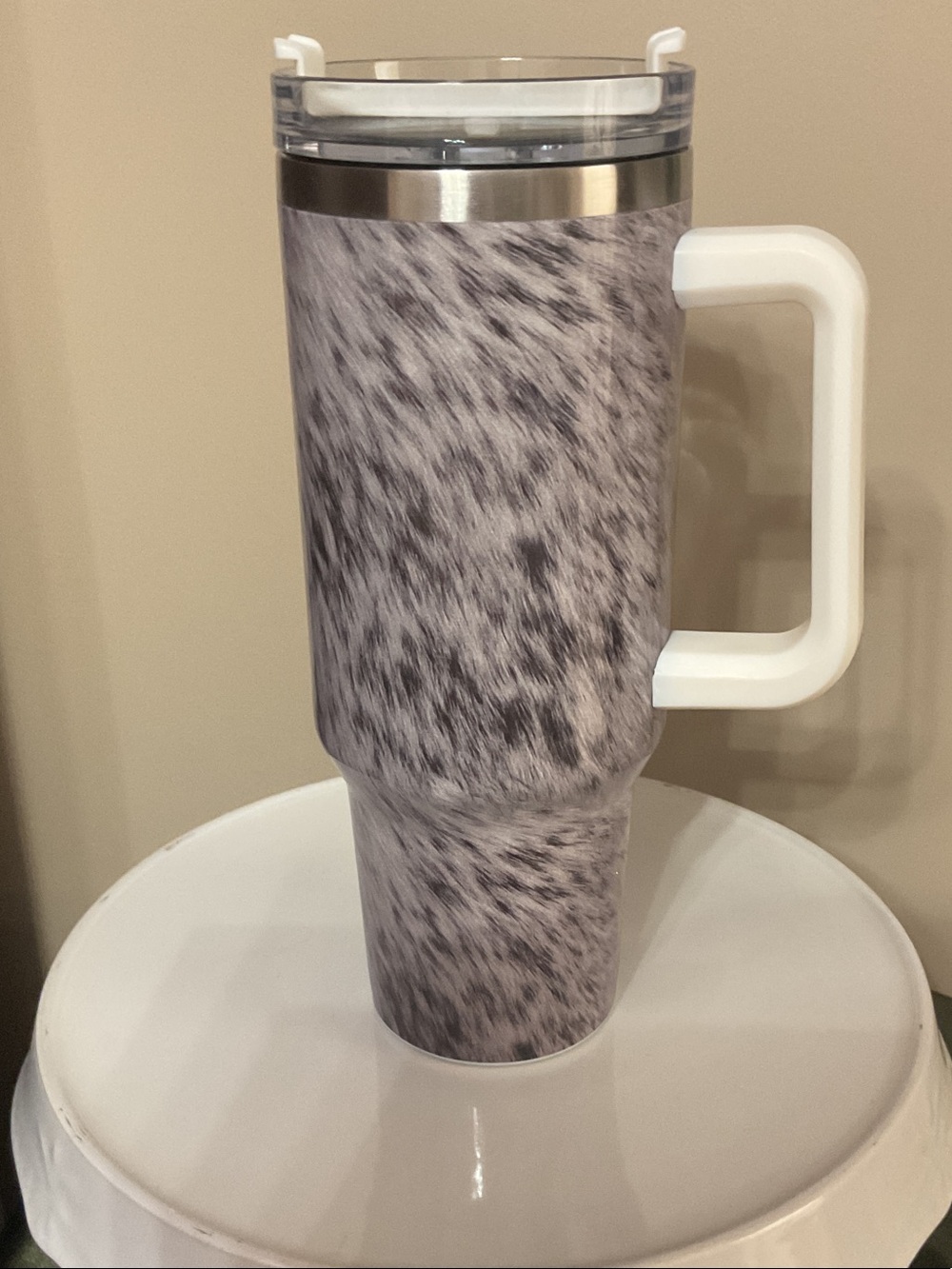 Insulated Travel Mug with Handle - Black RoanDesign